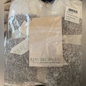 Barefoot Dreams CozyChic Blanket in Cream and Gray